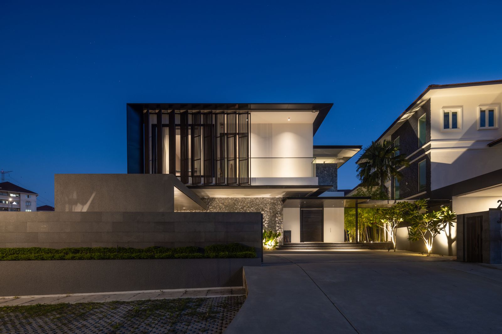 The bungalow after dark
