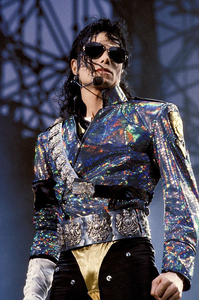 NETHERLANDS - JUNE 01: Photo of Michael JACKSON; Michael Jackson performing on stage at the Amsterdam ArenA, wearing sunglasses - HIStory Tour (Photo by Michel Linssen/Redferns)
