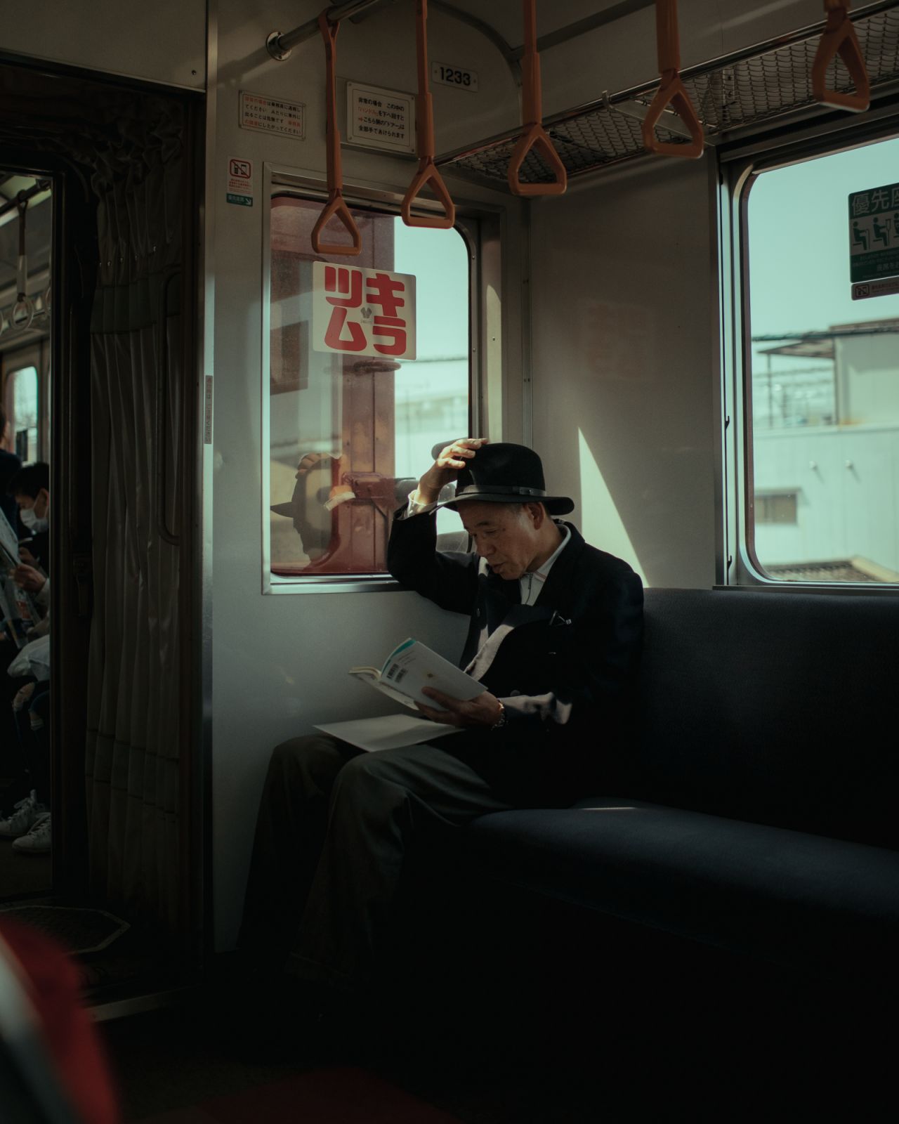 "A very cinematic and candid in the moment shot of this elderly reading his book." (Photo: Lee Yik Keat)