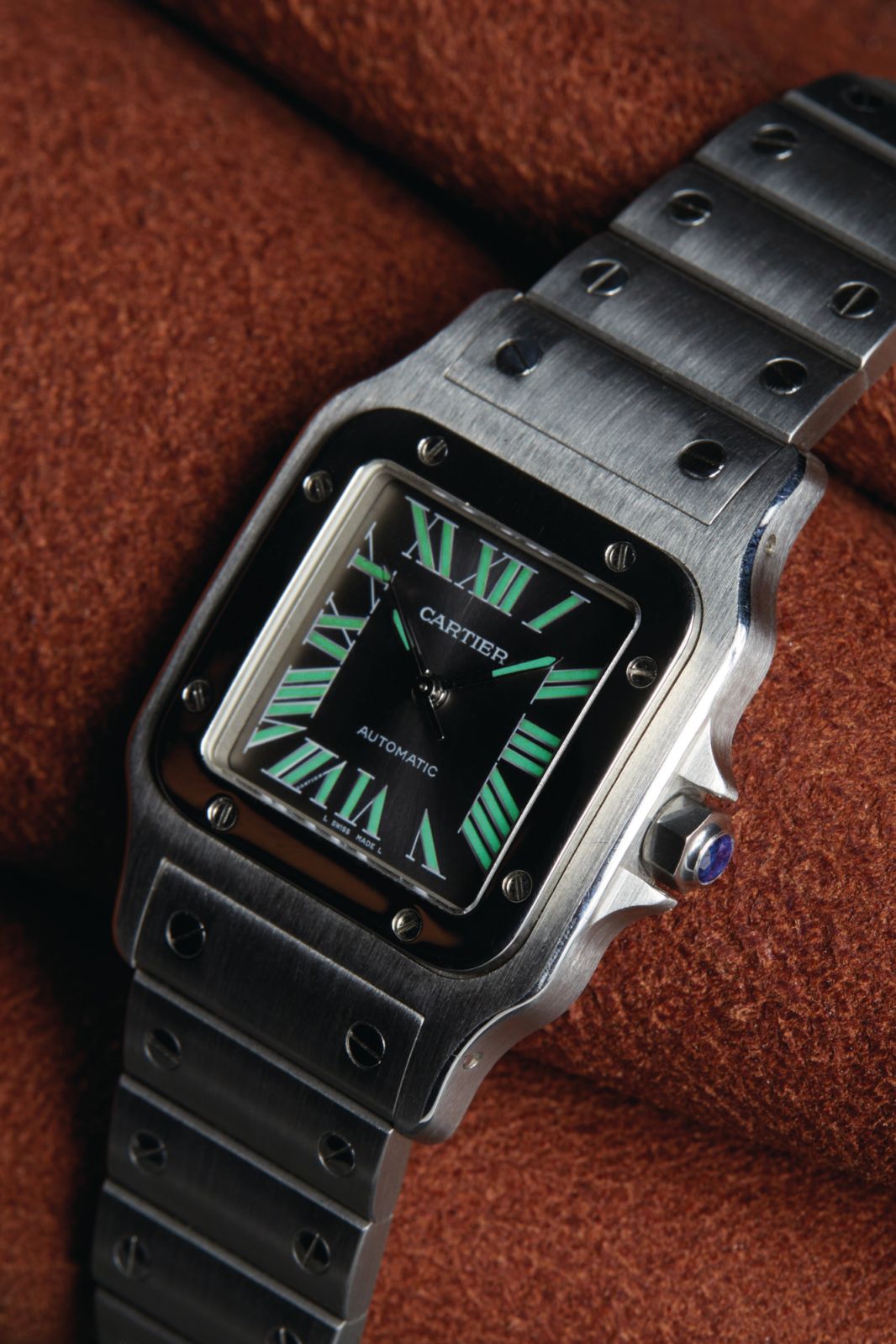 Cartier Santos Galbee 2319 SIHH Edition (Photo: courtesy of Tsin Li/Tatler Hong Kong)
