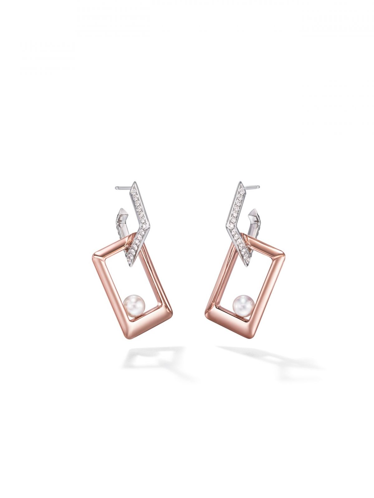 TASAKI Atelier Linkage耳環。(Photo: TASAKI)