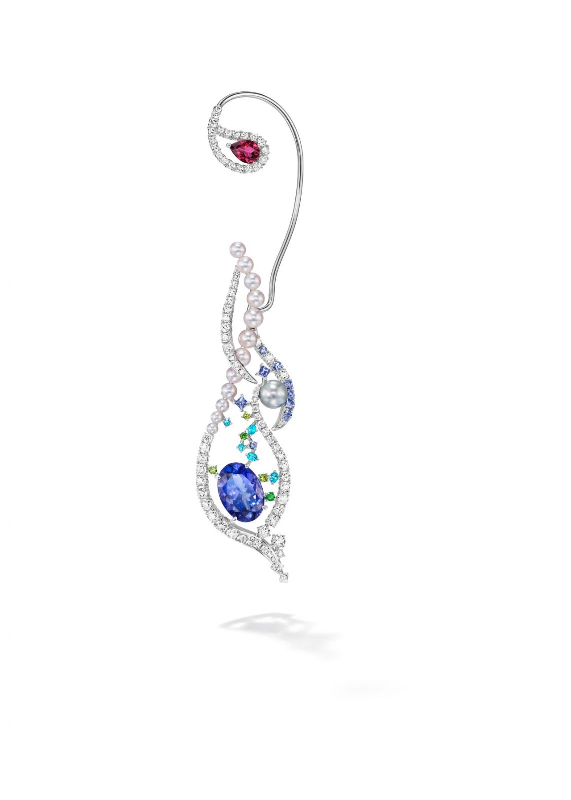 TASAKI Atelier Ore 夾式耳環。(Photo: TASAKI)