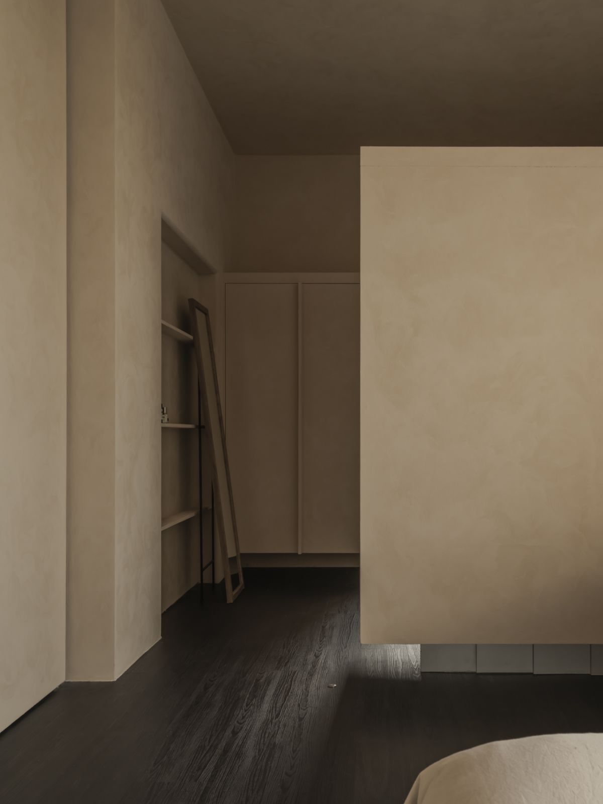 Walk in wardrobe