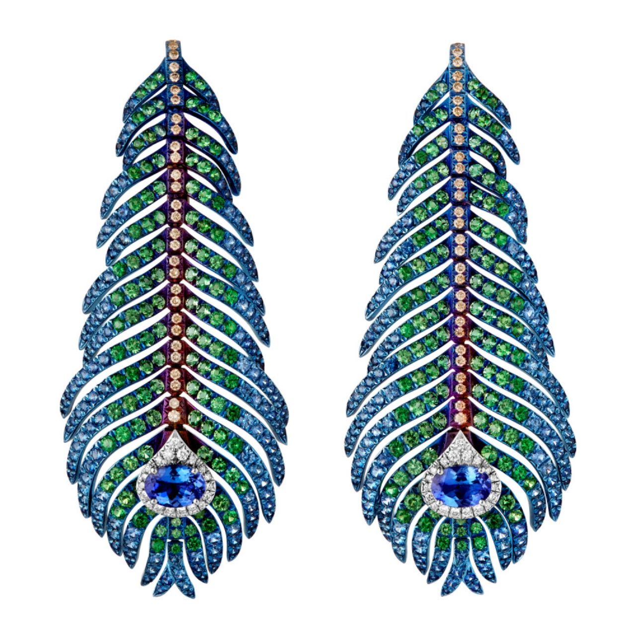 Boucheron Plume de Paon孔雀羽毛系列耳環((Photo: Boucheron)