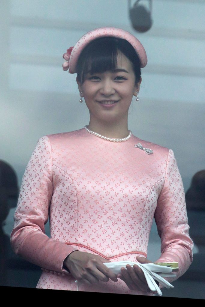 TOKYO, JAPAN - MAY 04: Princess Kako is seen as Japan's Emperor Naruhito addresses to members of the public from the balcony of the Imperial Palace on May 04, 2019 in Tokyo, Japan. Emperor Naruhito has made his first official public appearance following his ascension to the Chrysanthemum Throne last week after his father abdicated citing ill health. (Photo by Tomohiro Ohsumi/Getty Images)