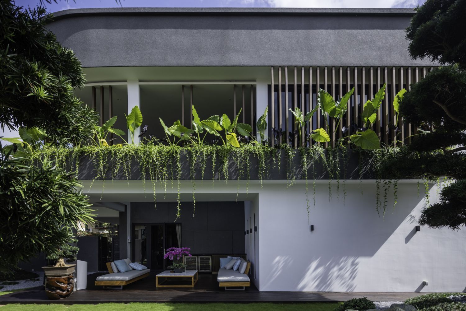 A corner terrace home in Johor Bahru by Rice Design (Photo: Lawrence Choo)