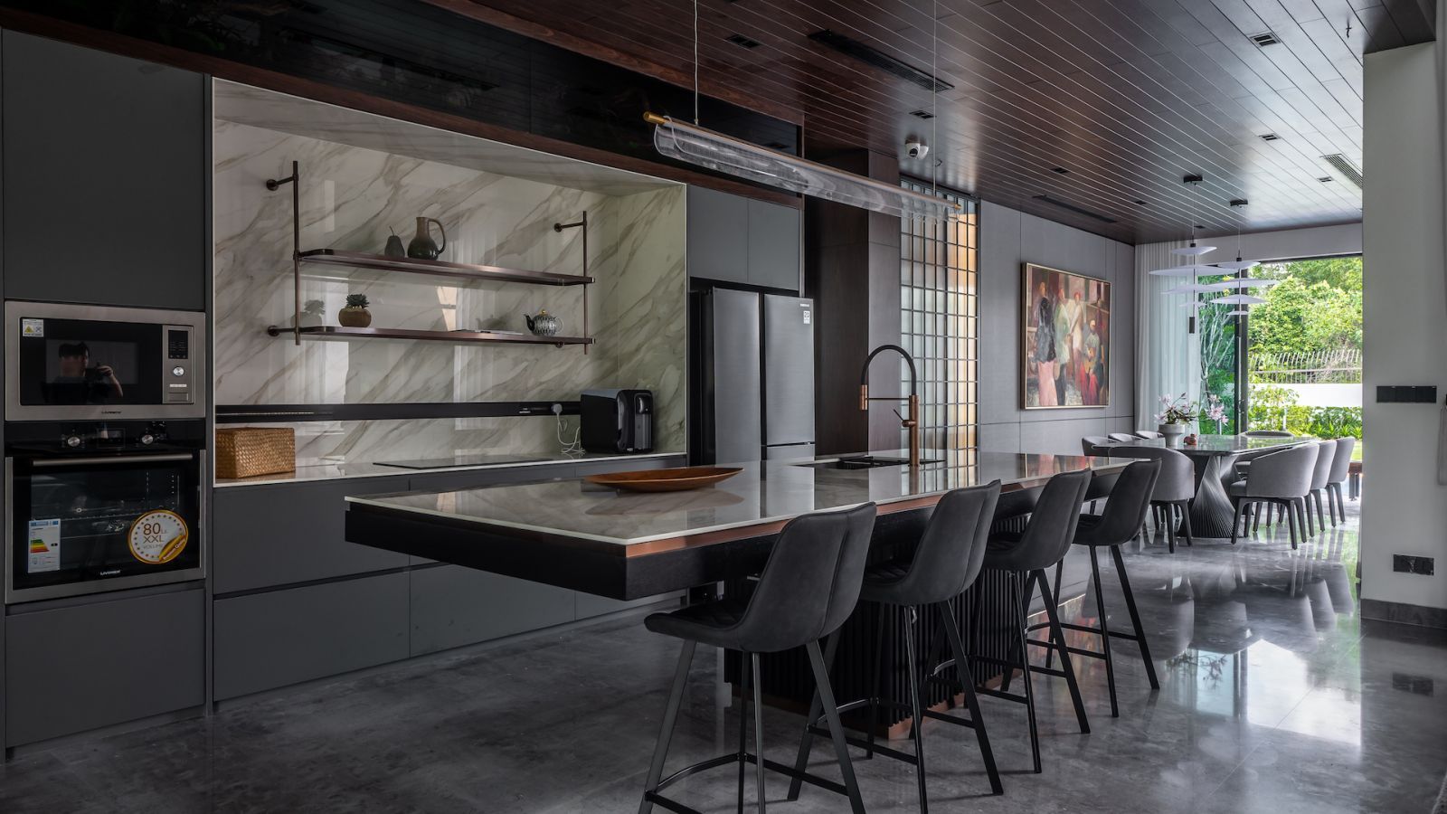 A modern tropical annexe in Subang Jaya designed for an evolving lifestyle by NuInfinity