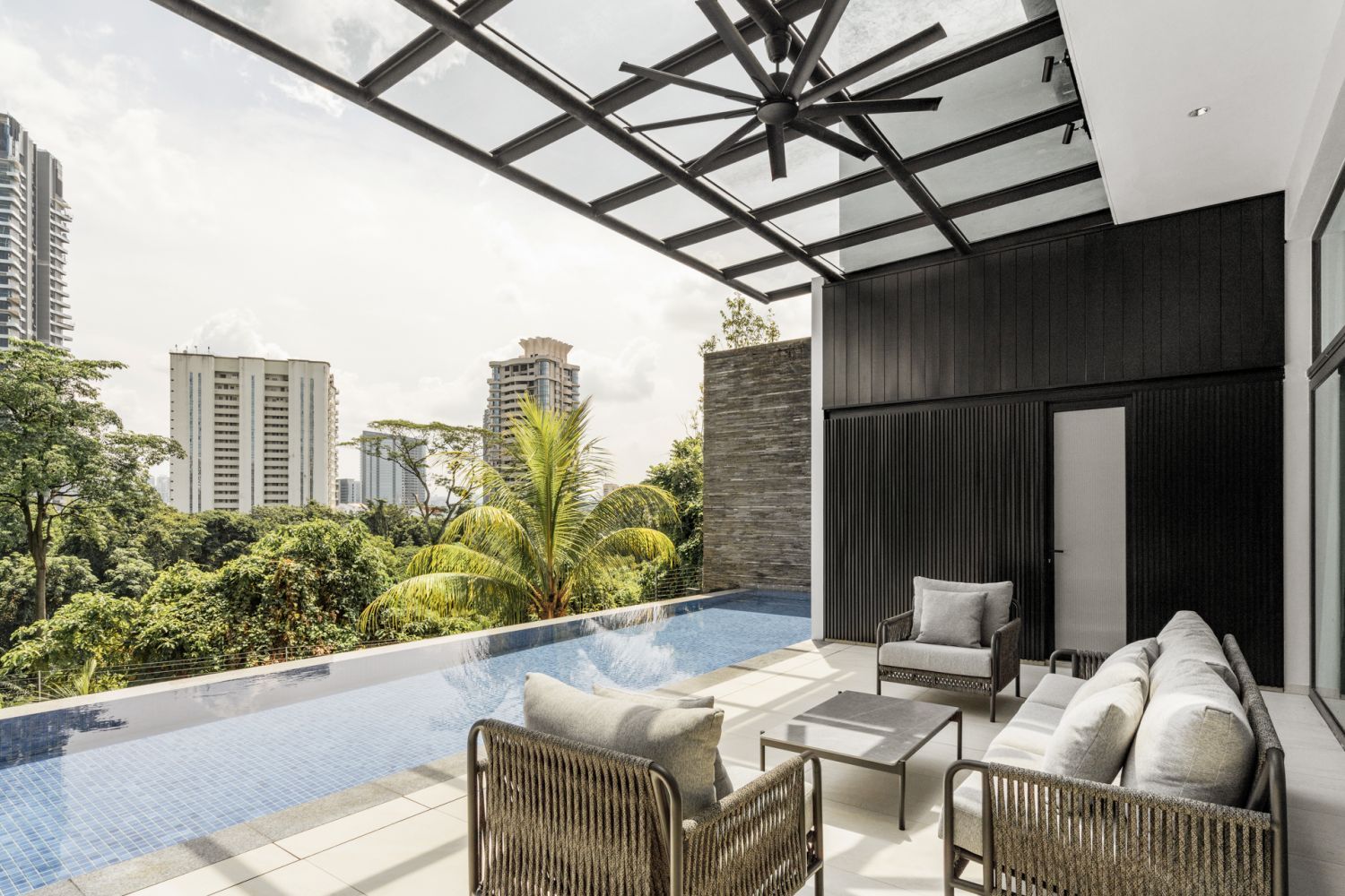 A home in Seputeh designed to blend with nature by YNG Studio (Photo: The Space Storyteller)