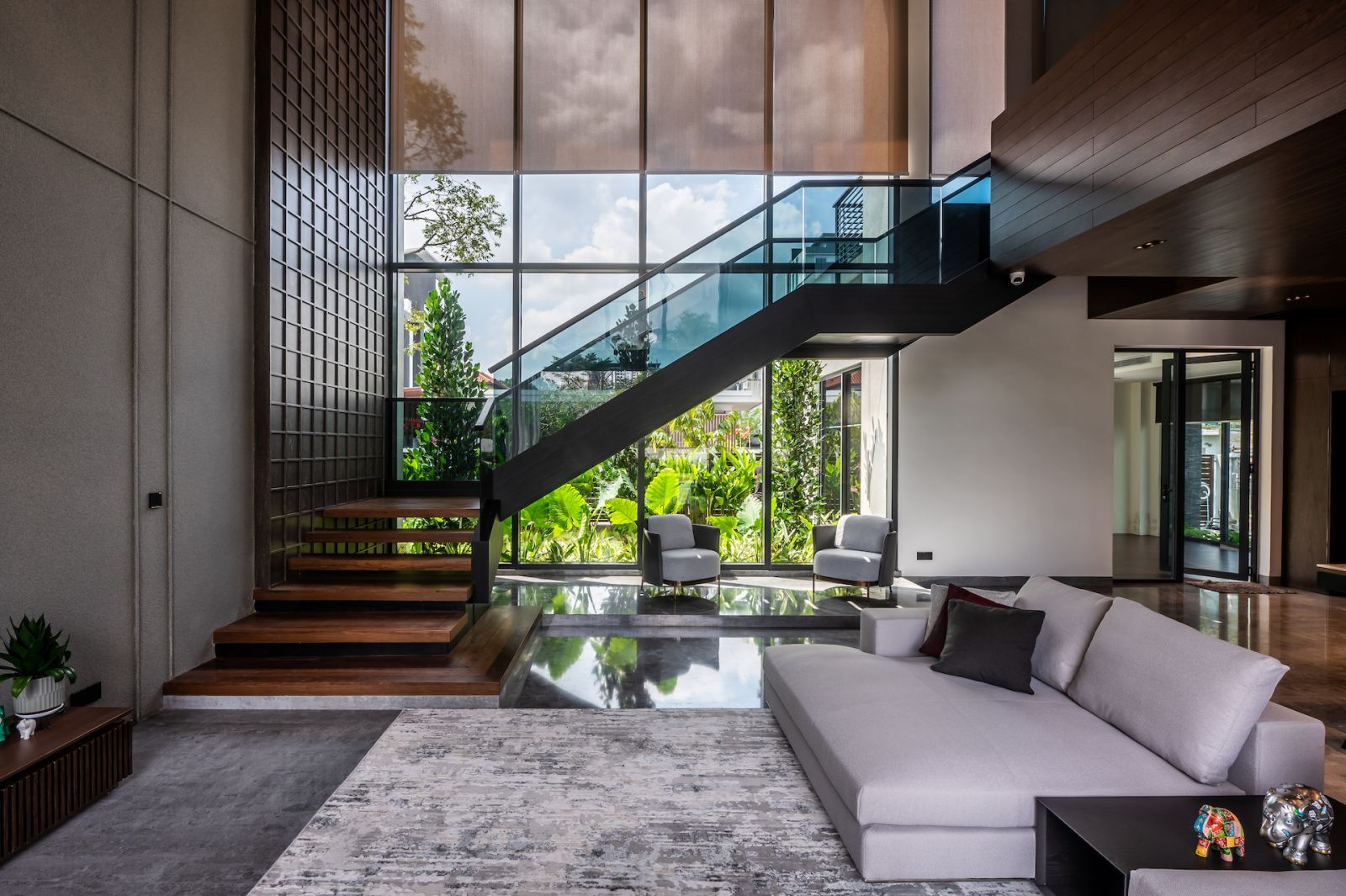 A modern tropical annexe in Subang Jaya designed for an evolving lifestyle by NuInfinity