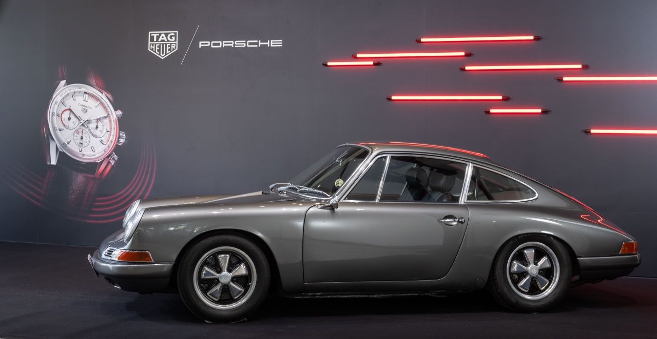 發表會現場展示一台1970年代的保時捷911古董跑車。(Photo: TAG Heuer)
