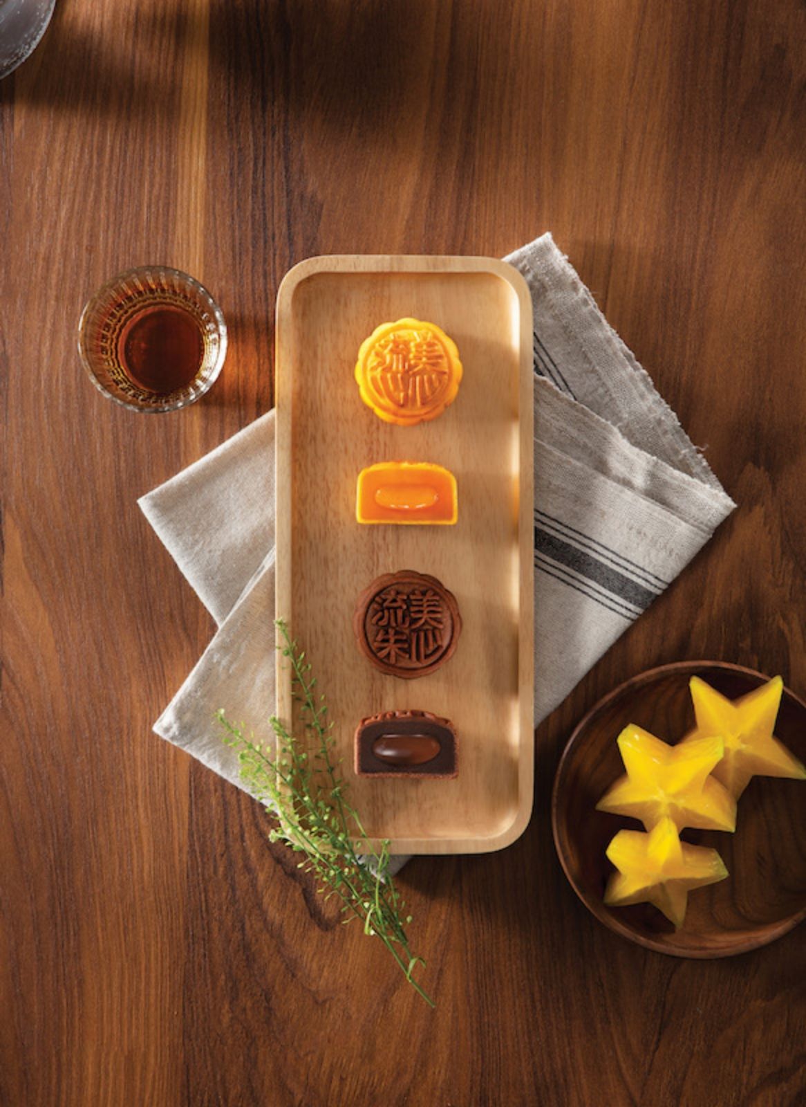 Where to order Mooncakes 2023 - Hong Kong MX Lava Duet Mooncake