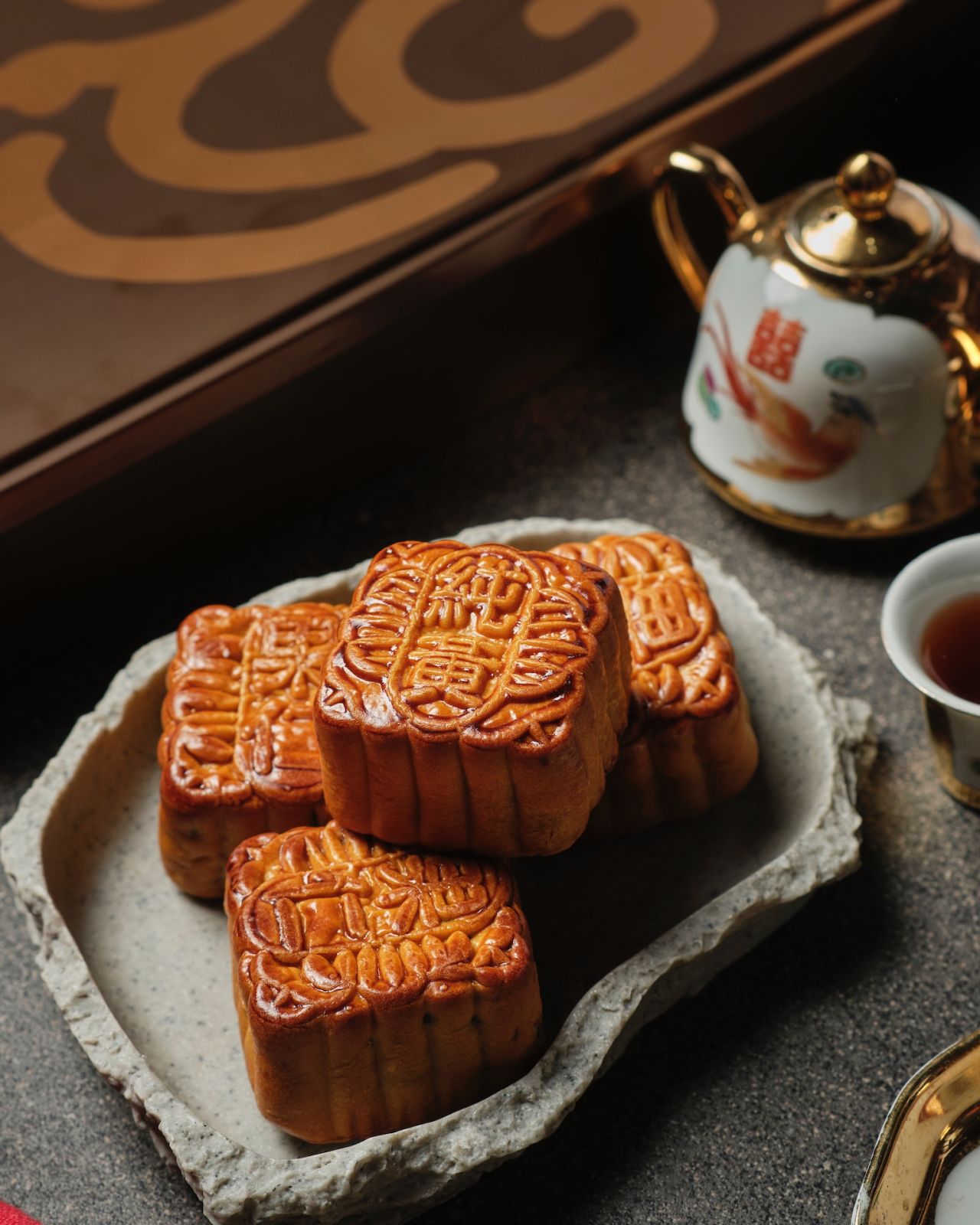 Where to order Mooncakes 2023 - Kee Wah Bakery Banner Photo_Supreme Selected Mini Mooncake
