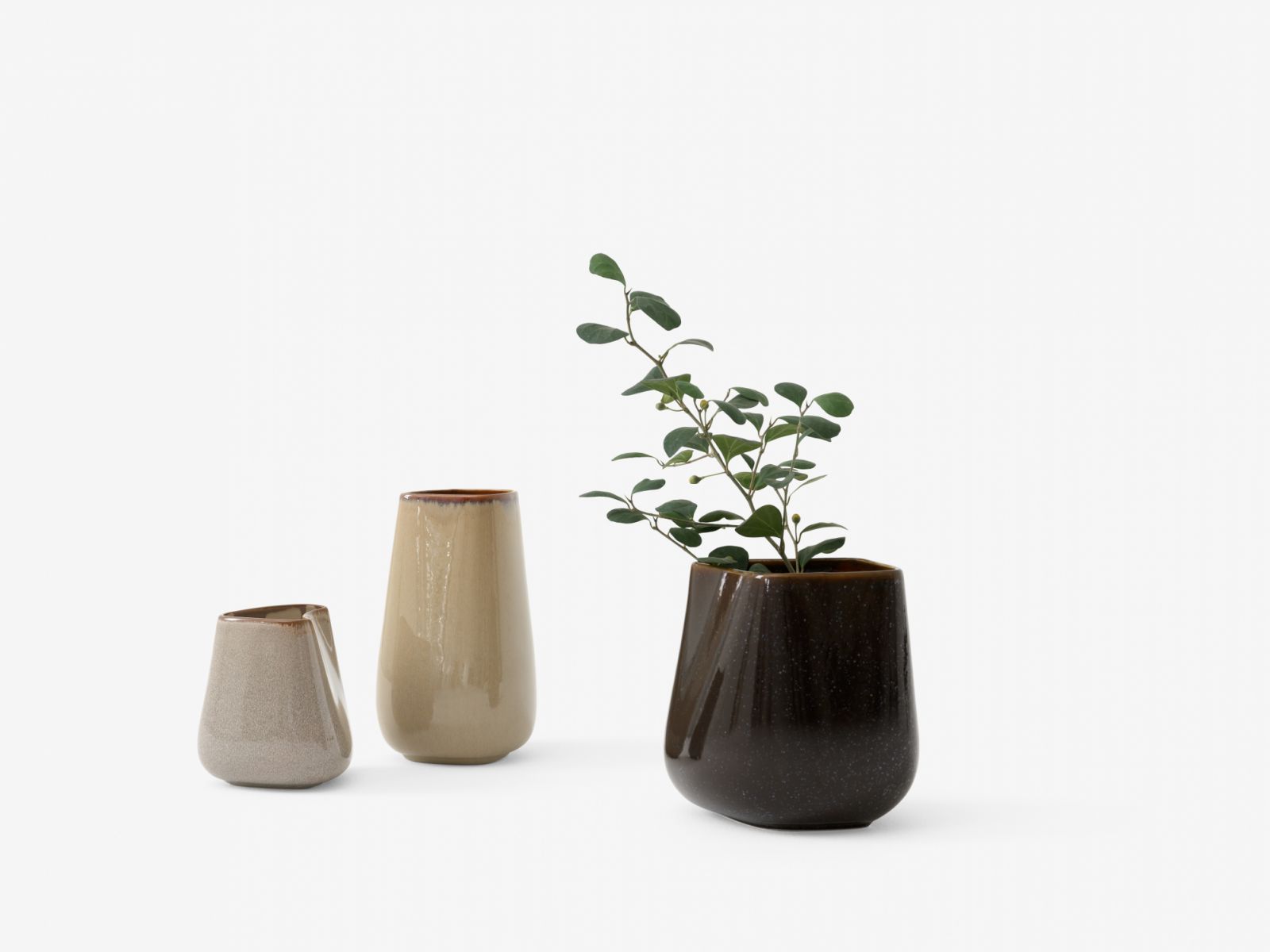 &Tradition ceramic vases