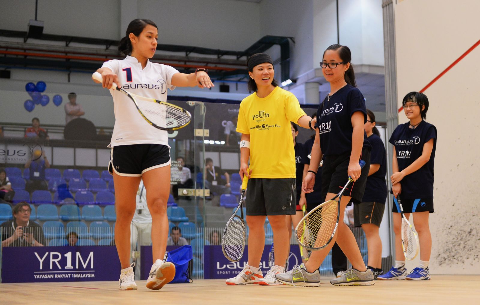 David loves interacting with young players and wants to train a new generation of squash players (Photo: Getty Images)