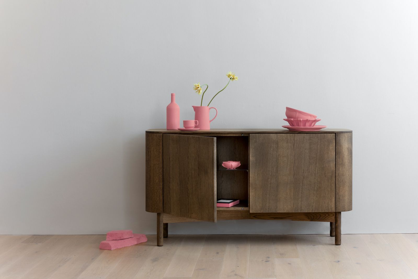 Northern low cabinet