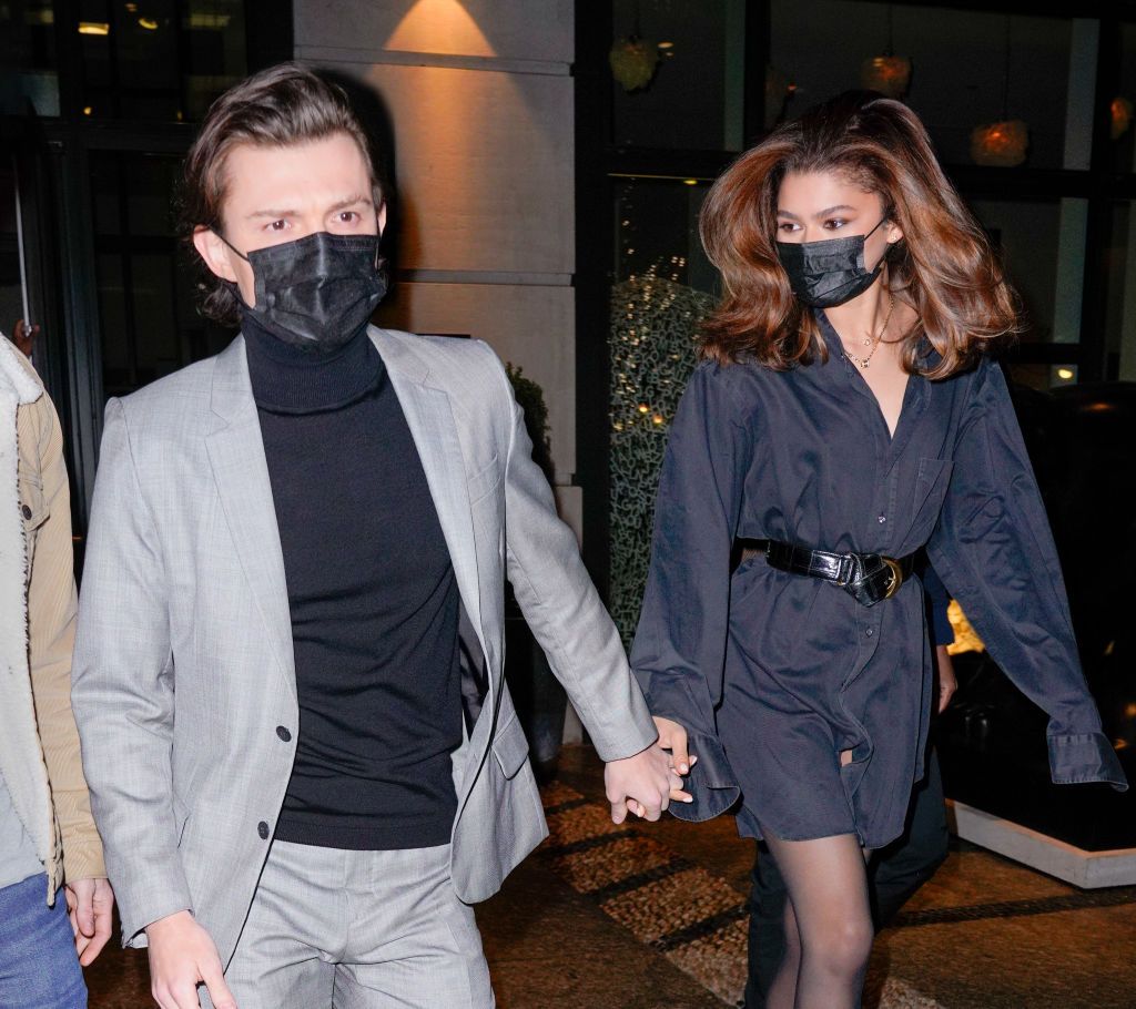 NEW YORK, NEW YORK - FEBRUARY 16: Tom Holland and Zendaya are seen departing their hotel on February 16, 2022 in New York City. (Photo by Gotham/GC Images)