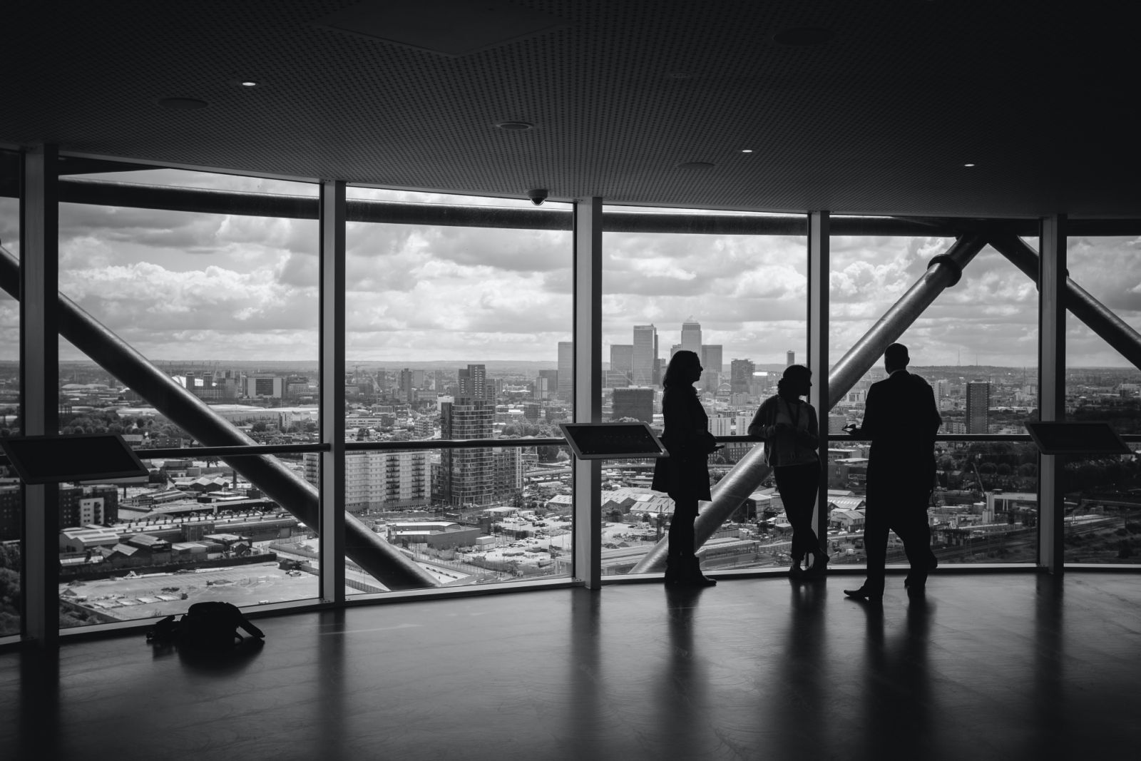 Be open to negotiation (Photo: Unsplash/@Charles Forerunner)