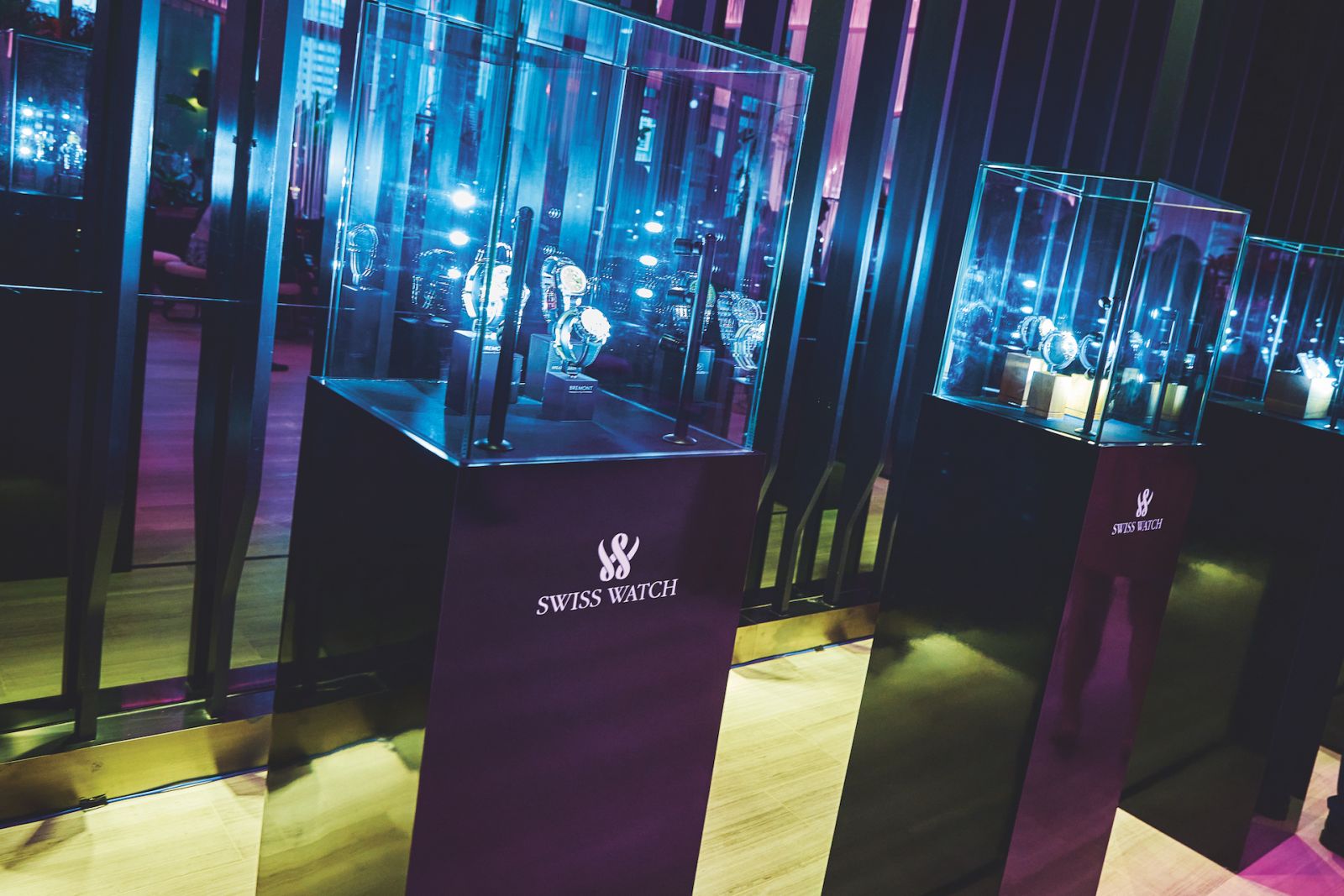 Watch display by Swiss Watch