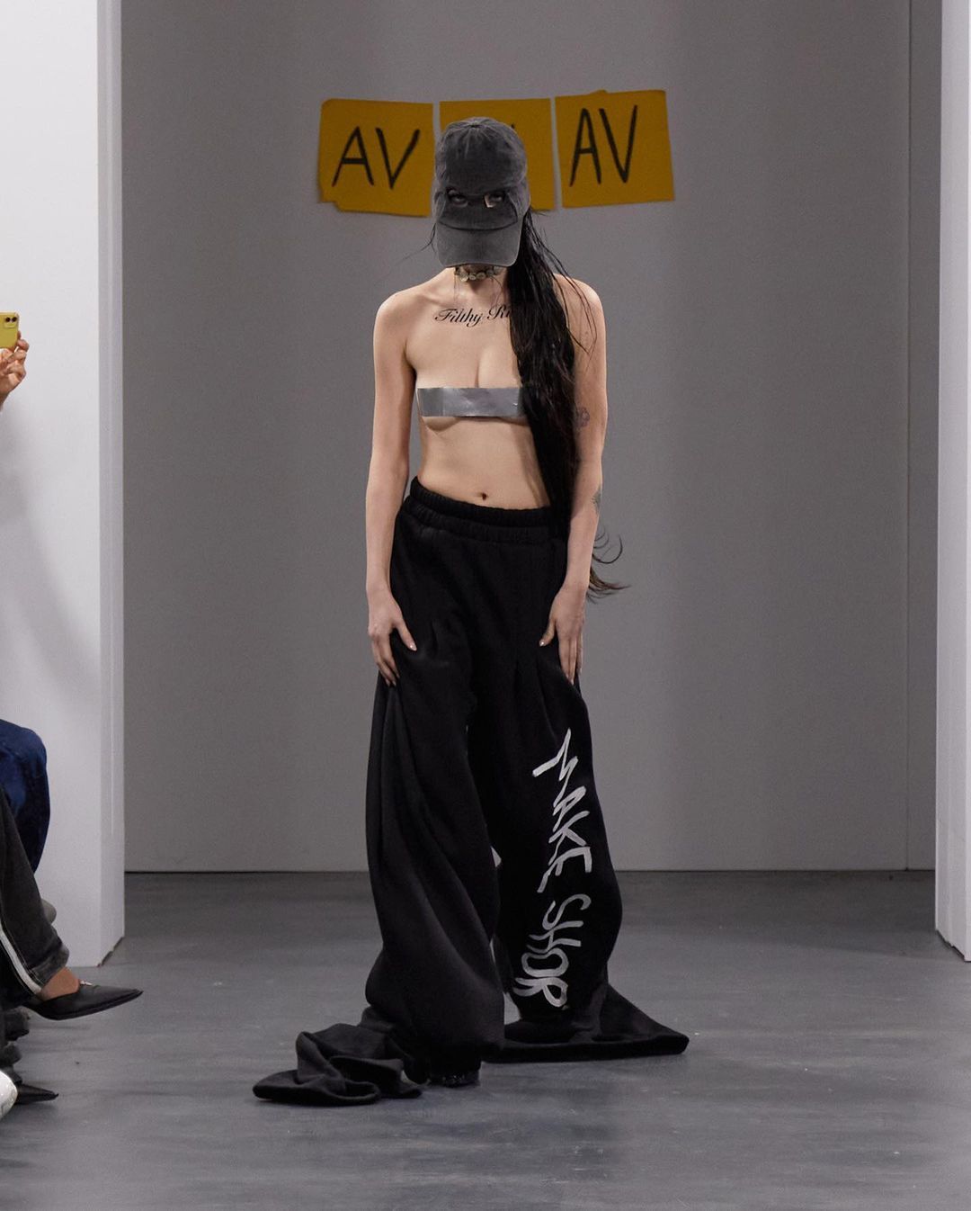 義大利品牌「avavav」SS24 米蘭時裝週(圖片:avavav)