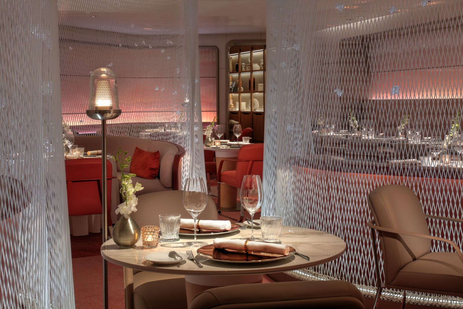 Le Voyage - Deck 4 MidshipCelebrity Beyond - Celebrity Cruises