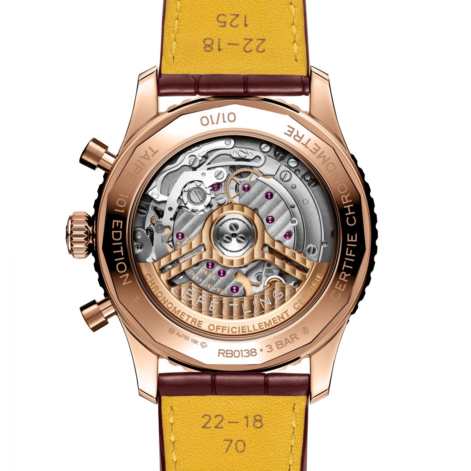 在腕錶背後的紅金外圈雕刻了「TAIPEI 101 EDITION」字樣,並有限量編號。(Photo: Breitling)