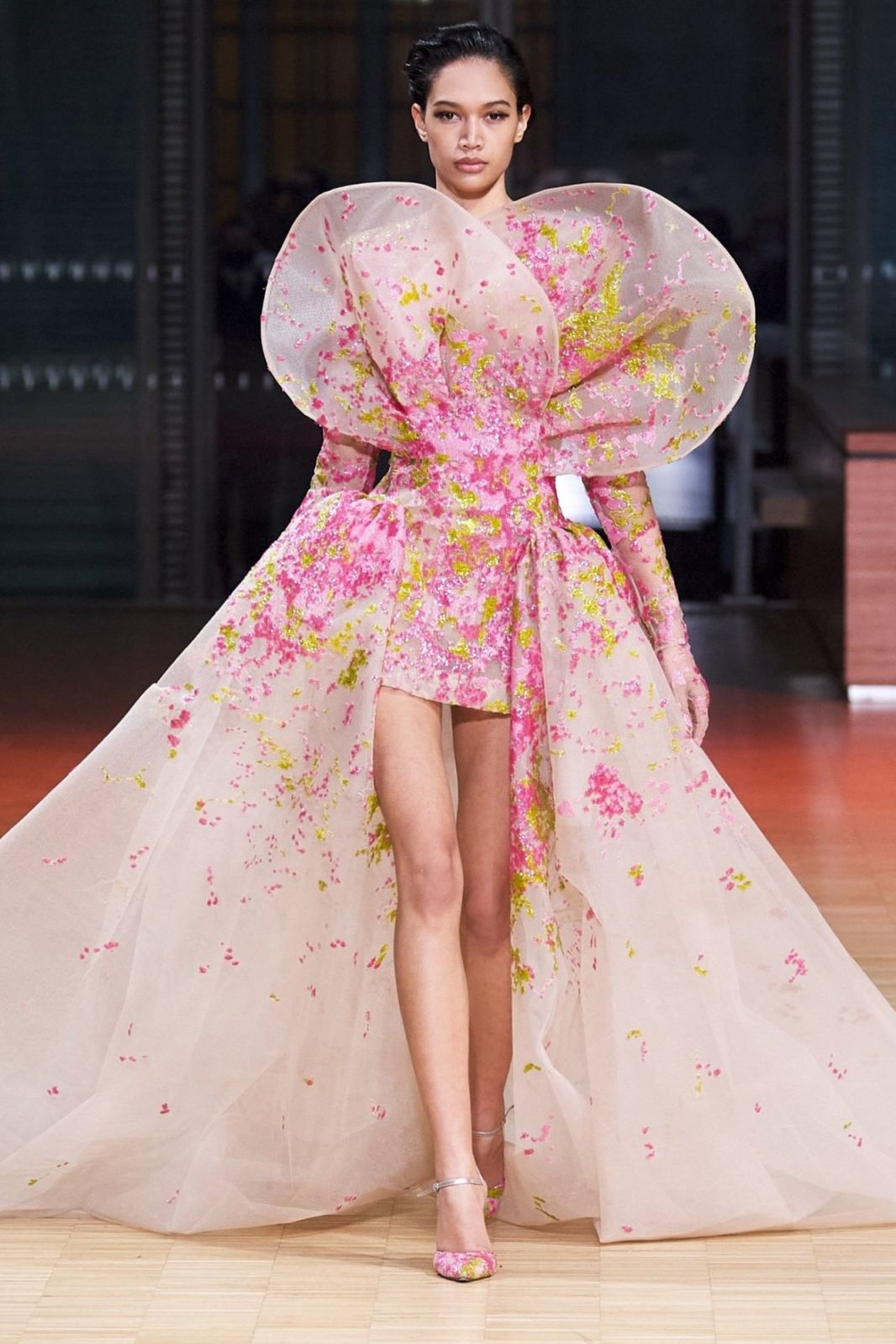 16. Elie Saab haute couture spring/summer 2022