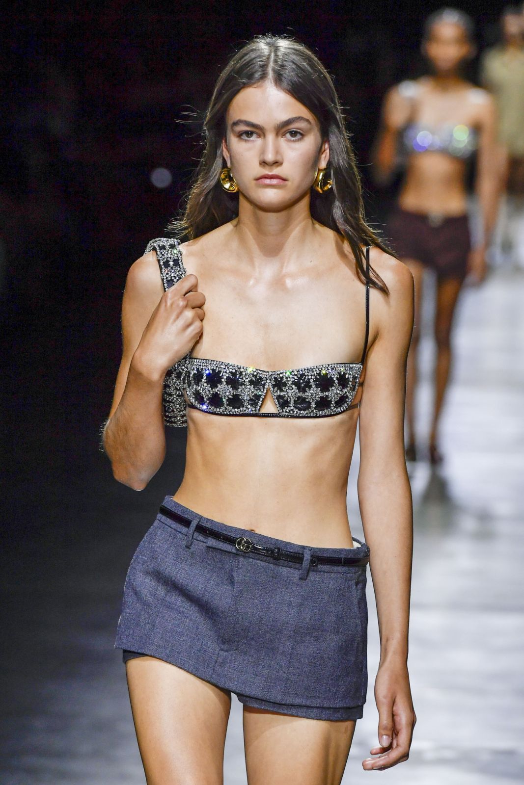 MILAN, ITALY - SEPTEMBER 22: A model walks the runway during the Gucci Ready to Wear Spring/Summer 2024 show as part of the Milan Fashion Week on September 22, 2023 in Milan, Italy. (Photo by Victor VIRGILE/Gamma-Rapho via Getty Images)