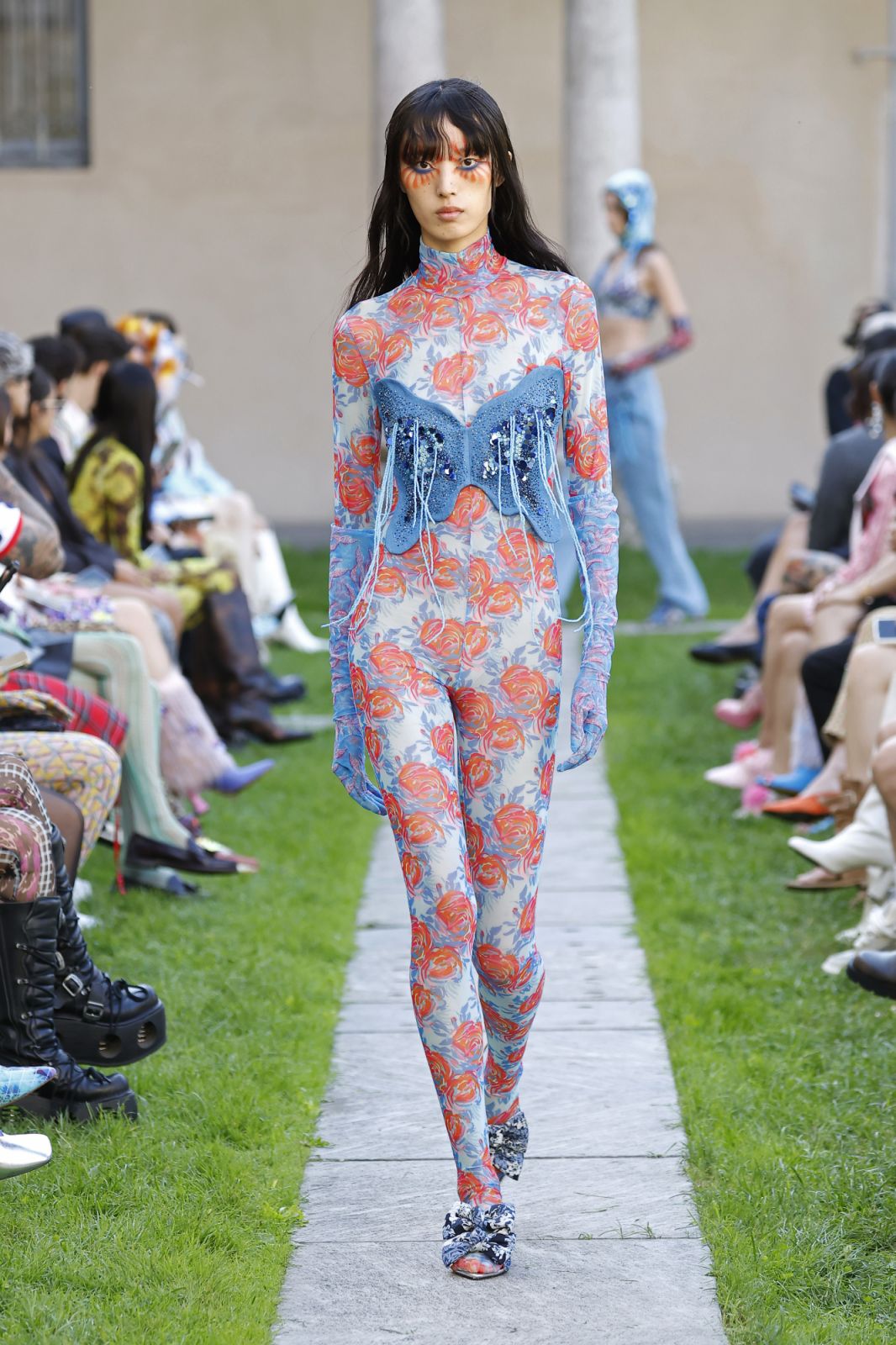 MILAN, ITALY - SEPTEMBER 24: A model walks the runway at the Shuting Qiu fashion show during the Milan Fashion Week Womenswear Spring/Summer 2024 on September 24, 2023 in Milan, Italy. (Photo by Estrop/Getty Images)