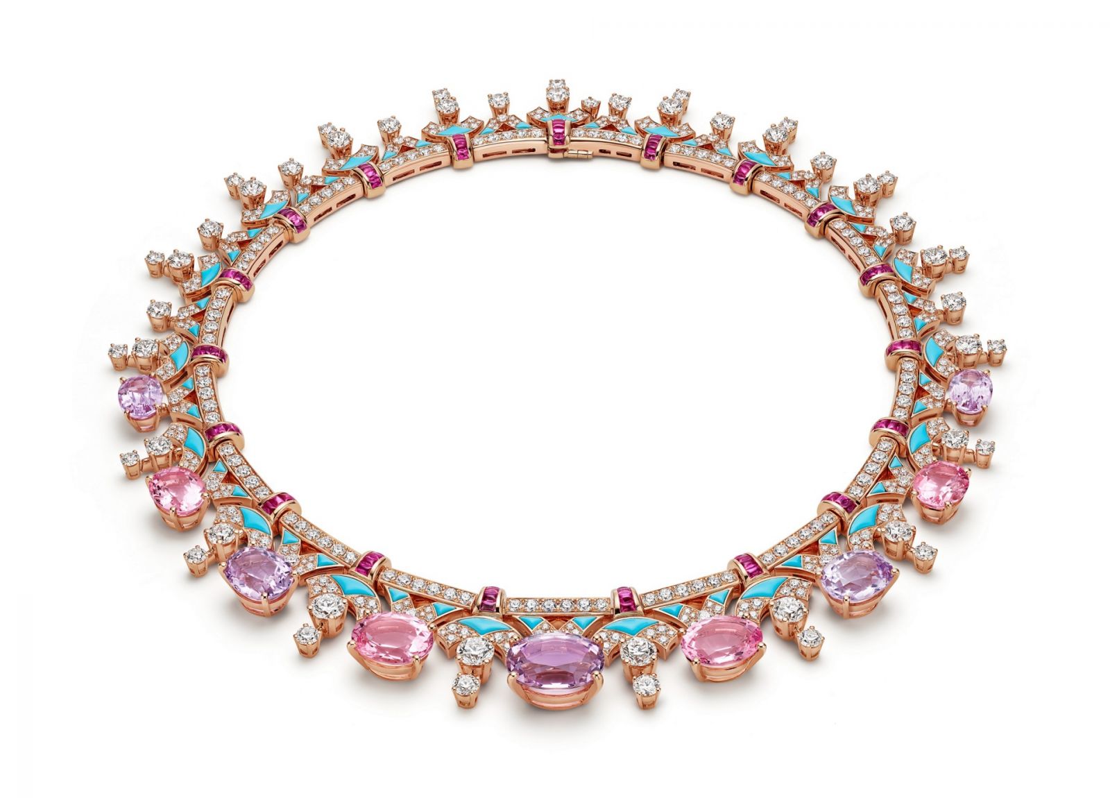 Bulgari Sweet Prism頂級紫鋰輝石、摩根石、綠松石與鑽石項鍊。(Photo: Bulgari)