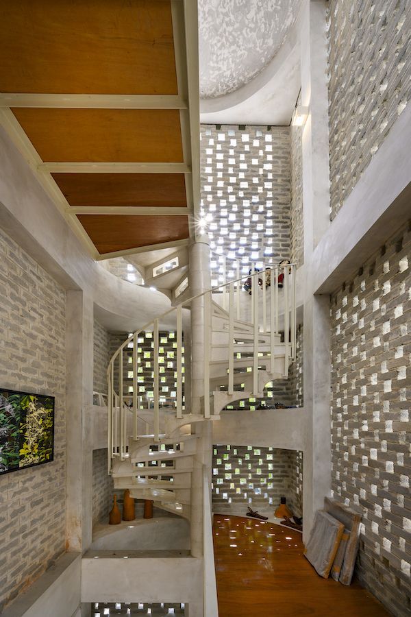 Ample natural light (Photo: Lawrence Choo)