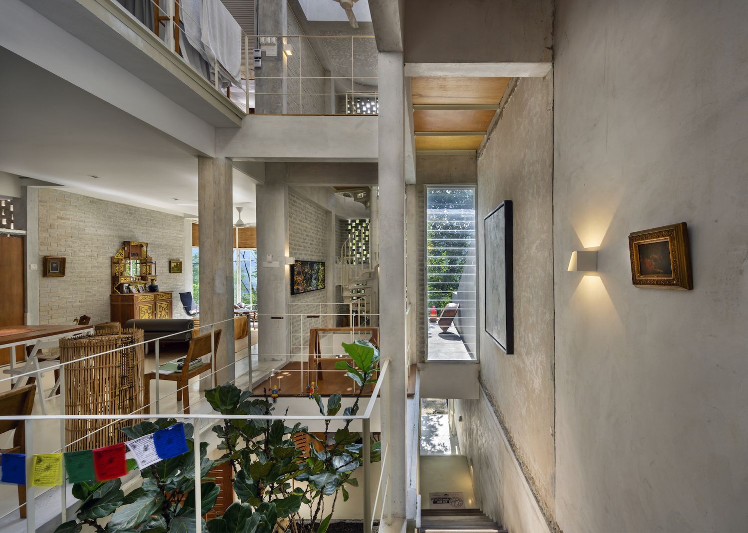 Areas look into each other (Photo: Lin Ho)