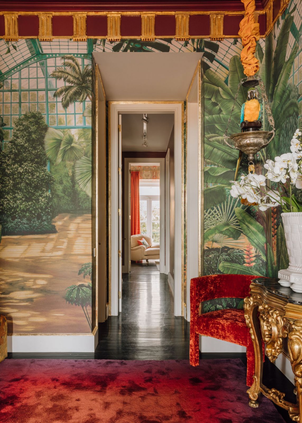 hallway shot to the bedrooms