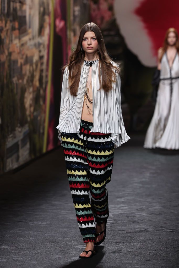 PARIS, FRANCE - OCTOBER 03: (EDITORIAL USE ONLY - For Non-Editorial use please seek approval from Fashion House) A model walks the runway during the Chanel Womenswear Spring/Summer 2024 show as part of Paris Fashion Week on October 03, 2023 in Paris, France. (Photo by Vittorio Zunino Celotto/Getty Images)