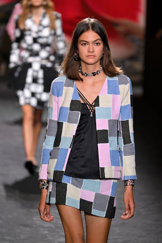 PARIS, FRANCE - OCTOBER 03: (EDITORIAL USE ONLY - For Non-Editorial use please seek approval from Fashion House) A model walks the runway during the Chanel Womenswear Spring/Summer 2024 show as part of Paris Fashion Week on October 03, 2023 in Paris, France. (Photo by Kristy Sparow/WireImage )