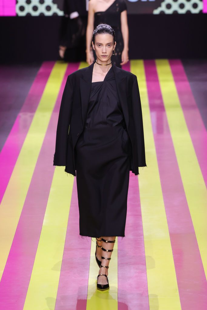 PARIS, FRANCE - SEPTEMBER 26: (EDITORIAL USE ONLY - For Non-Editorial use please seek approval from Fashion House) A model walks the runway during the Christian Dior Womenswear Spring/Summer 2024 show as part of Paris Fashion Week on September 26, 2023 in Paris, France. (Photo by Victor Boyko/Getty Images)