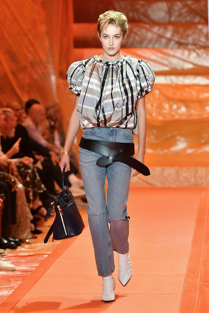 PARIS, FRANCE - OCTOBER 02: (EDITORIAL USE ONLY - For Non-Editorial use please seek approval from Fashion House) A model walks the runway during the Louis Vuitton Womenswear Spring/Summer 2024 show as part of Paris Fashion Week on October 02, 2023 in Paris, France. (Photo by Dominique Charriau/WireImage)