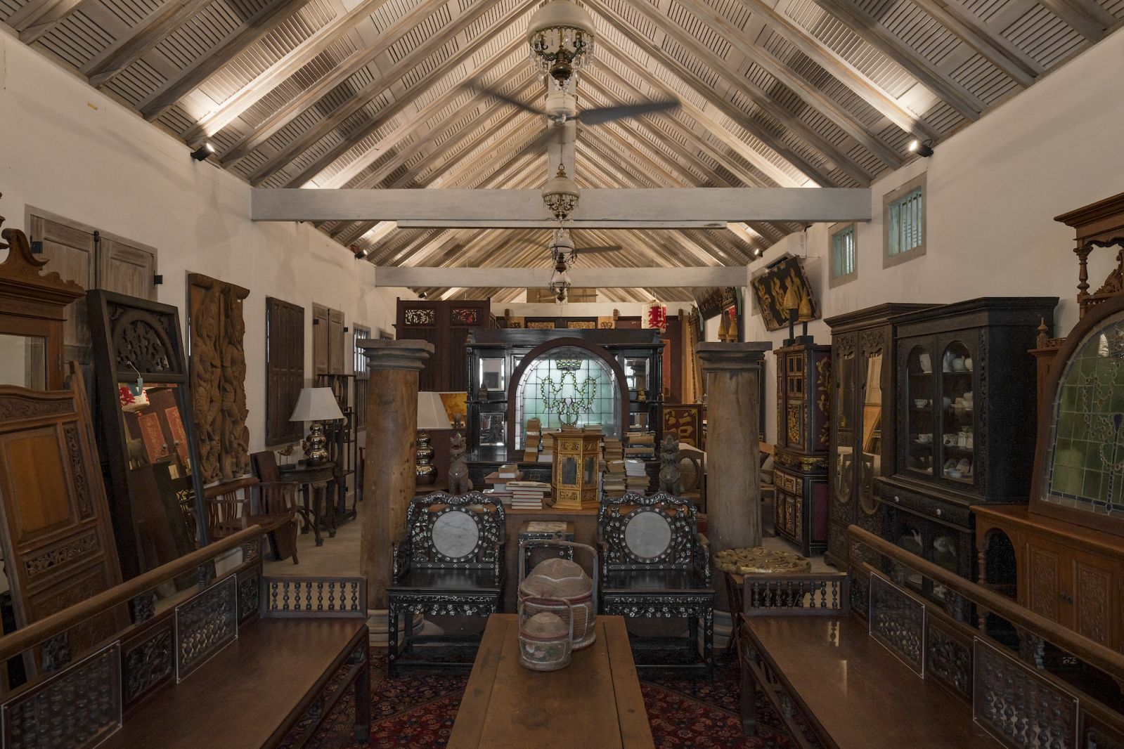 Chengal House was constructed using salvaged architectural timber