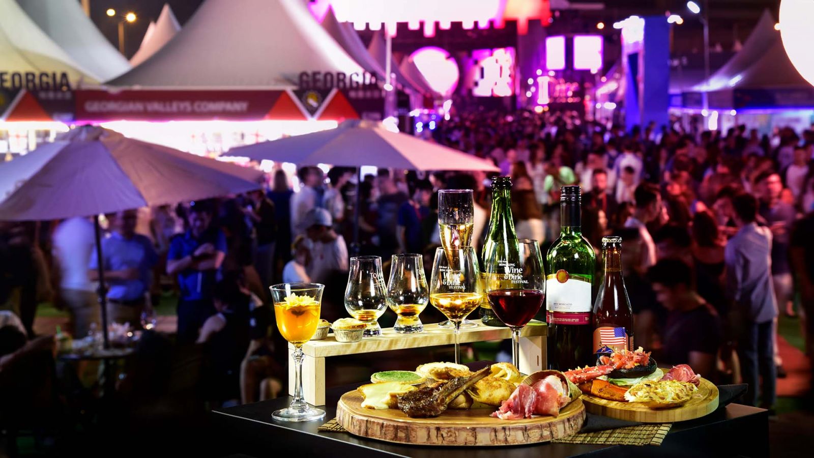 Wine and Dine (Photo: Hong Kong Tourism Board)