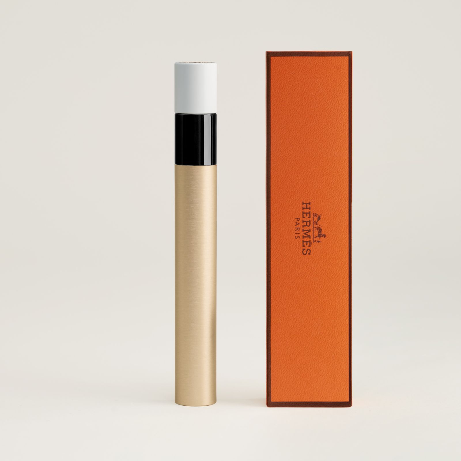 賦活豐盈濃密睫毛膏 (Photo:Hermès)