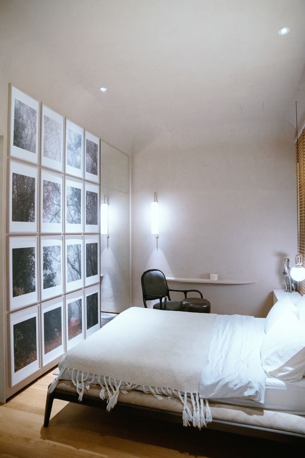 Showroom unit