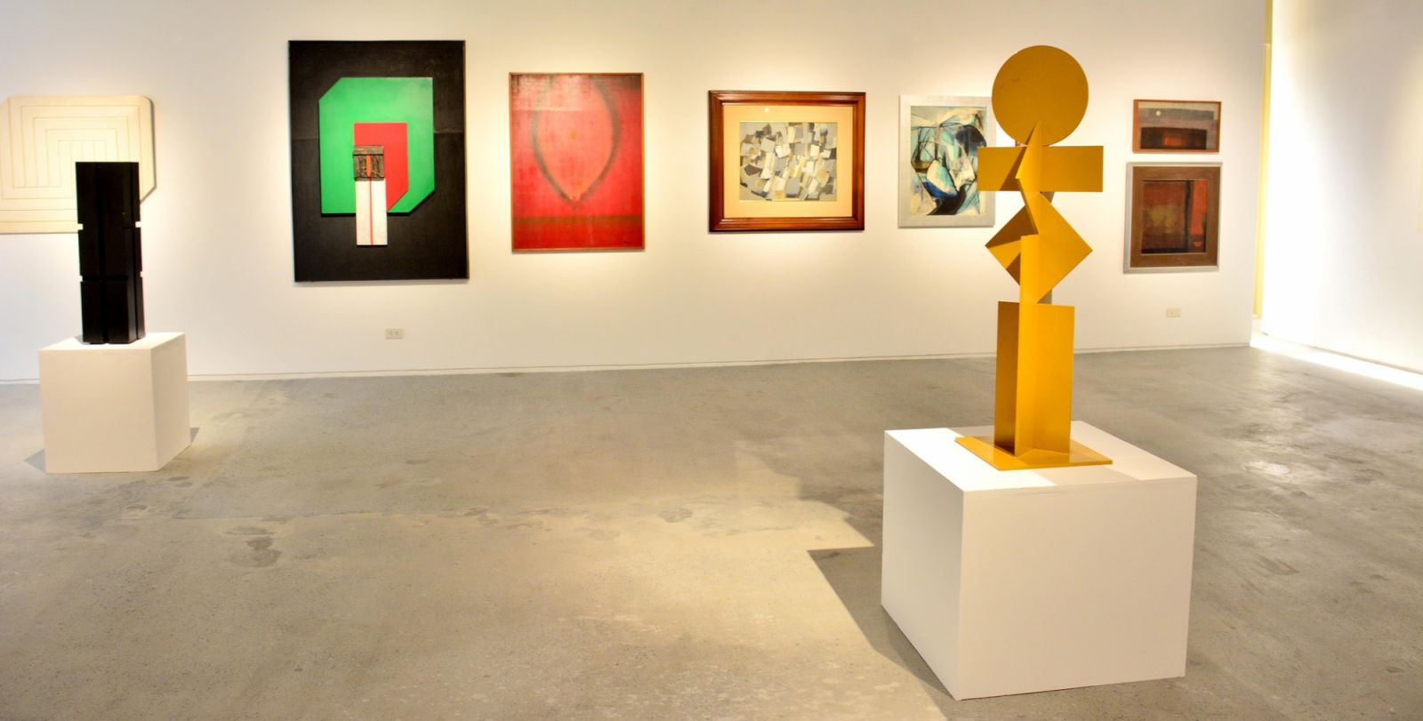 The Metropolitan Museum of Manila