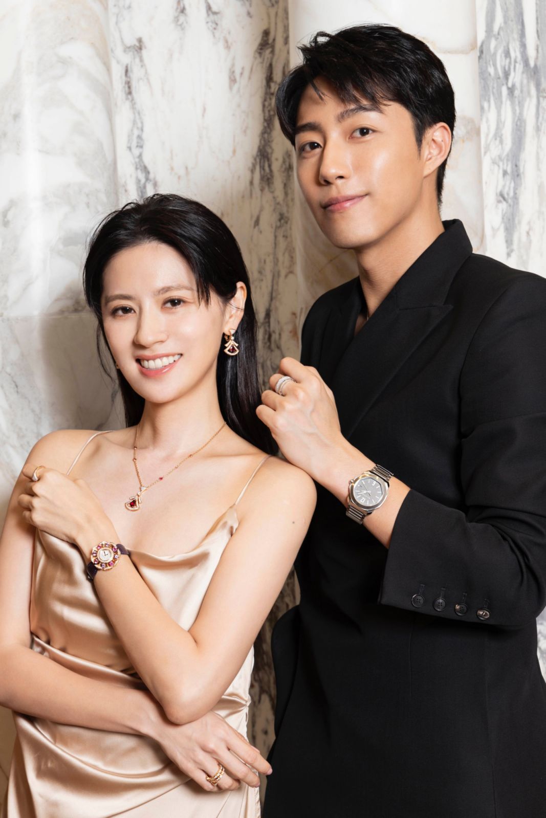 林予晞佩戴Divas' Dream腕錶與珠寶，蔡凡熙佩戴Octo Roma腕錶與B.Zero1珠寶。（Photo: Bulgari）