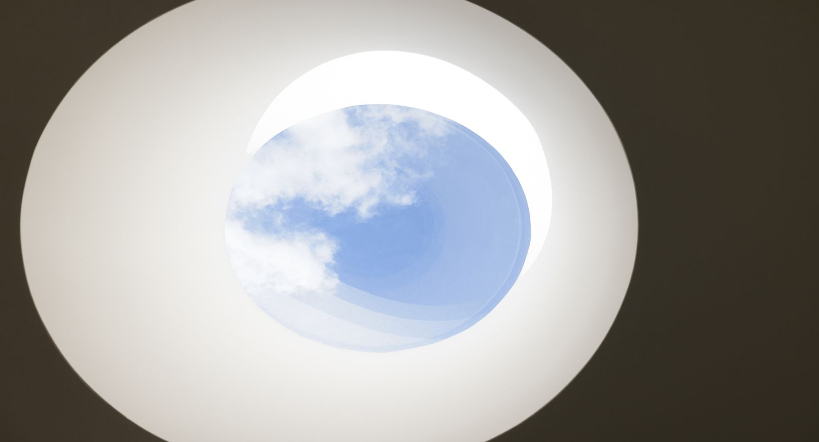 Closeup of the lightwell