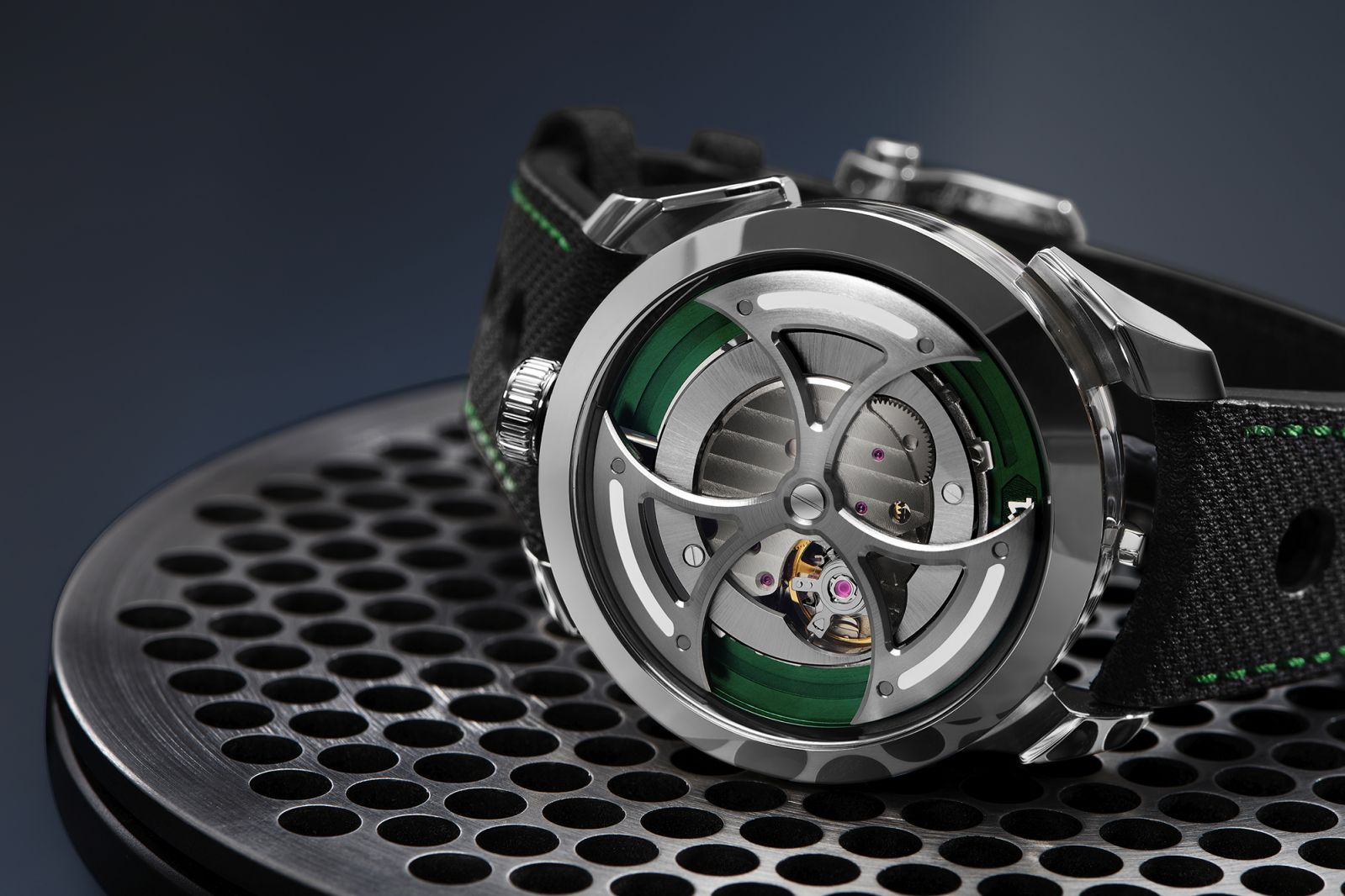 2023年MB&F再度推出M.A.D.1 GREEN腕錶。(Photo: MB&F)