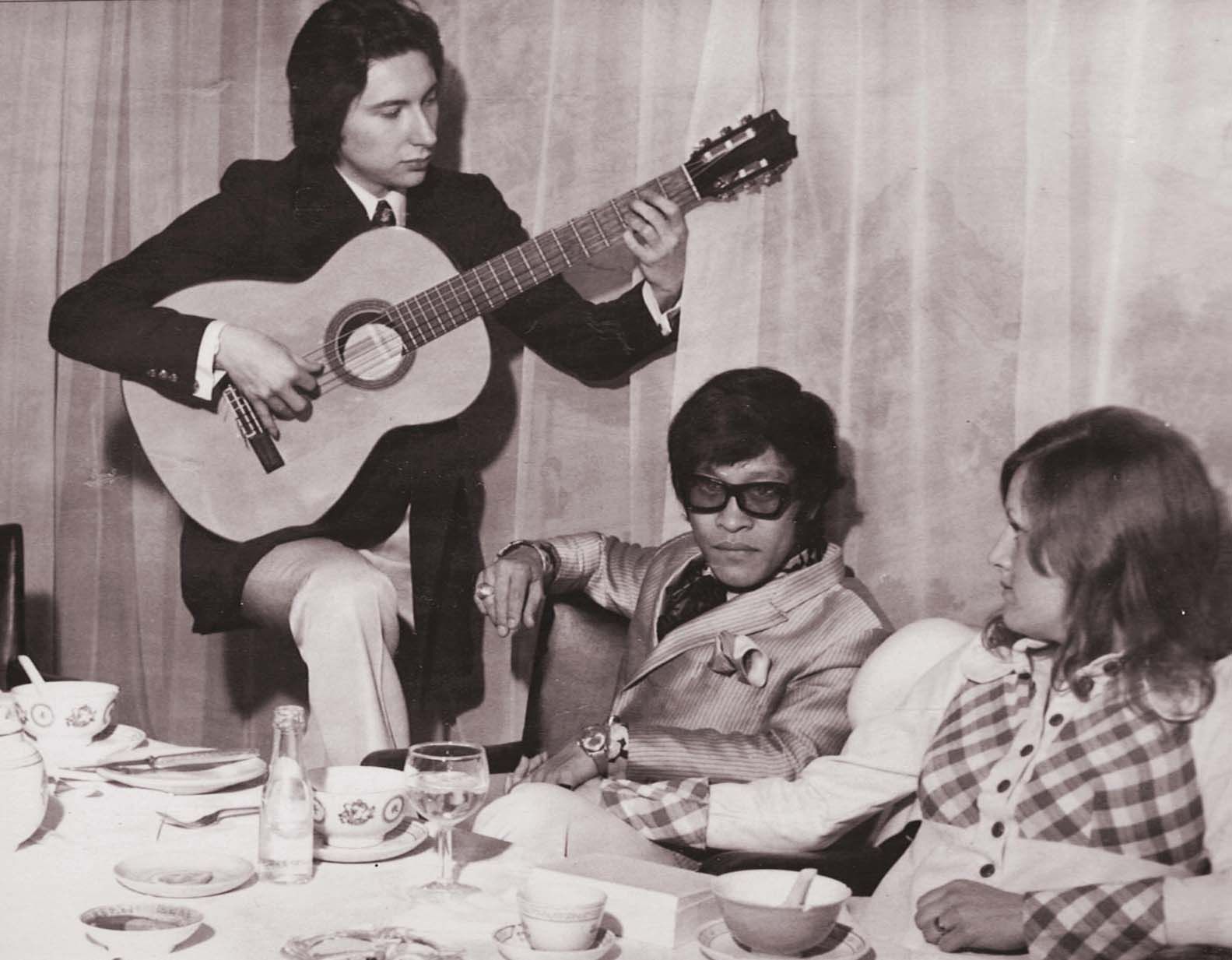 Louis Soliano (pictured centre) met his ex‐wife Marilyn (pictured right) in Birmingham