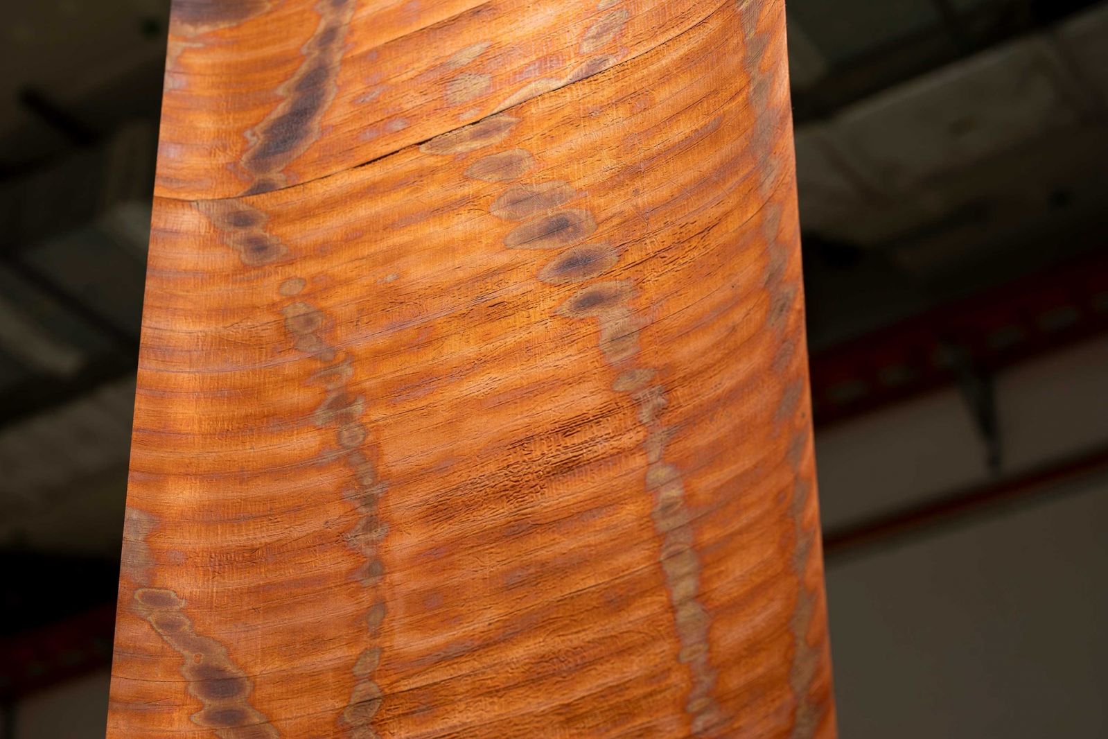 This wallpaper panel comes with an otherworldly sheen (Photo: Studio Periphery)