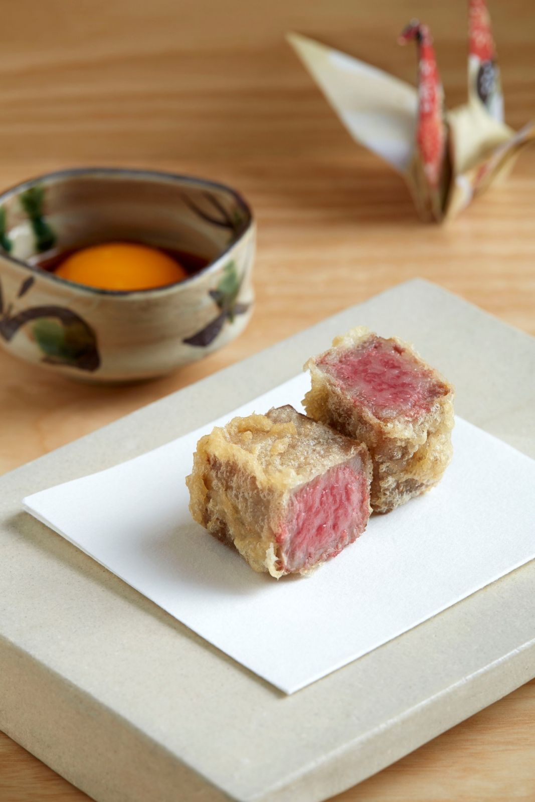 Miyazaki beef sirloin tempura served with sukiyaki sauce by Daiki Kawaguchi (Photo: Tentsuru) best Japanese counter dining restaurants omakase kaiseki kappo sushiya singapore
