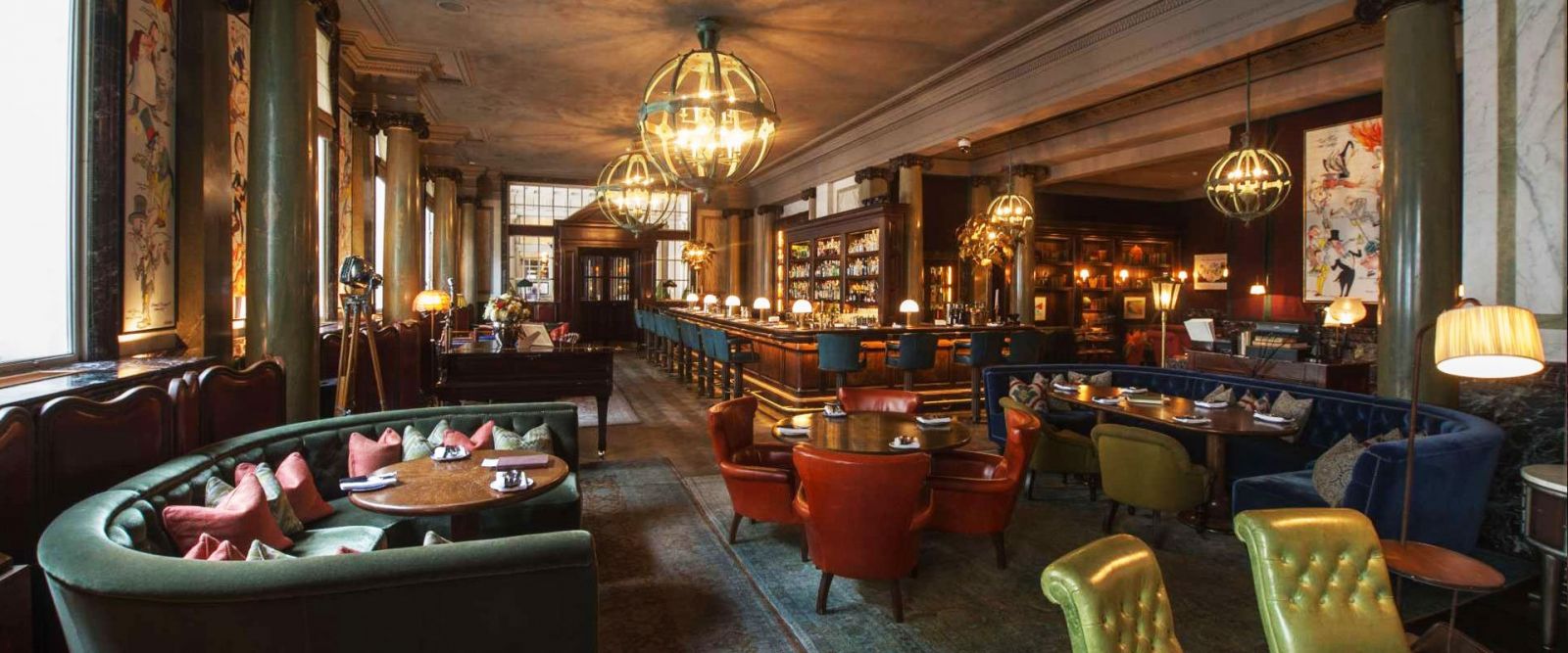 Scarfes Bar at Rosewood London (Photo: Rosewood London)