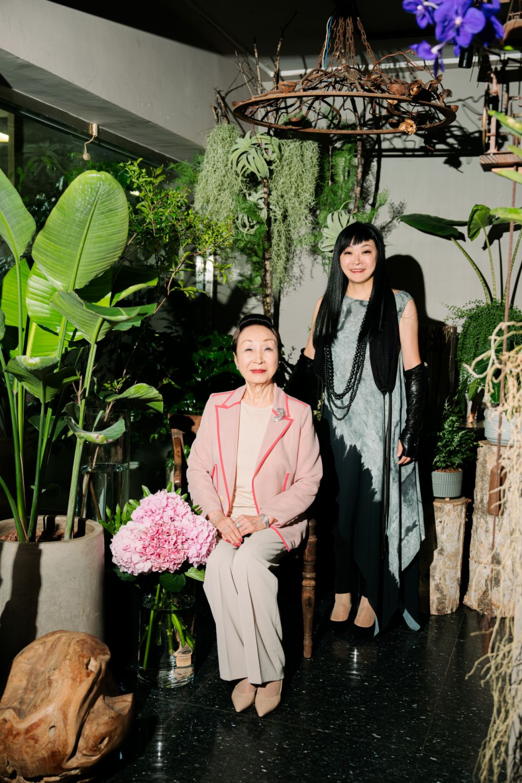 在過去50多個年頭,田村久子與她女兒林惠理用花卉妝點陪伴無數人的生活,並將會把這段美好繼續傳承。(Photo: Renan Chung
