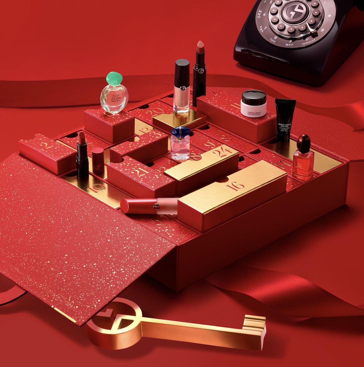 ARMANI BEAUTY 亞曼尼 限量聖誕精品店倒數月曆